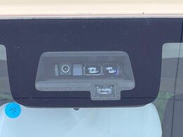 【スズキ　セーフティサポート】走行中に前方の車両等を認識し、衝突しそうな時は警報とブレーキで衝突回避と被害軽減をアシスト。より安全にドライブをお楽しみいただけます。