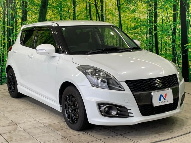 大好評のボディコーティング「弾スプラッシュコート」もご納車までに施工可能。通常のガラスコートと異なる、耐久年数6年の無機質ガラスコーティングが、ボディをキレイな状態に保ってくれます。
