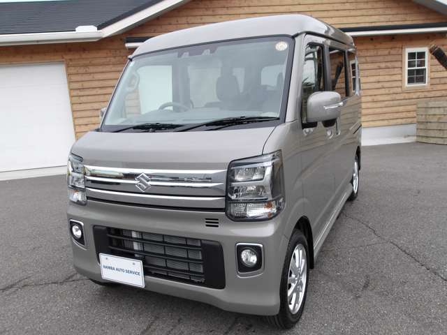 当店はお客様に多くのお車を検討して頂くために、在庫車両120台程度在庫しております。お客様のお気に召すお車を是非検討して下さいませ☆無料通話(携帯可)0078-6002-682813