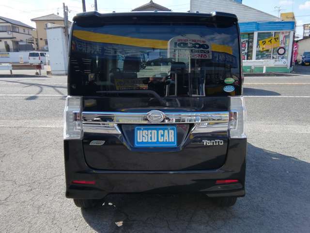 常時60台以上を展示中！！　　展示車以外にも、お客様のご希望の車種や予算に合わせて最良の1台を探す、注文販売も受け付けております