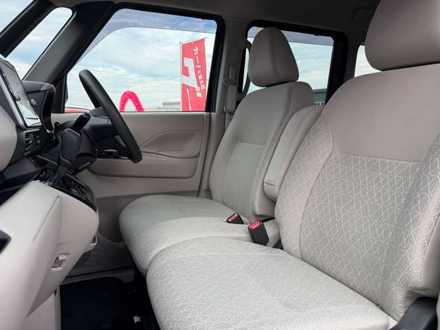 助手席もきれいです