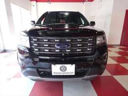 ディーラー車、ツインサンルーフ、LEDヘッドライト　TEL：042-799-3200