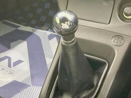 【フロア5速MT】走りの5速MT！！スポーティーな走行をお楽しみいただけます♪