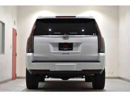 当社にて『カービューティーPROボディコーティング施工』を承ります。大切な愛車のボディをしっかりとお守りいたします！詳しい施工内容についてはスタッフまでお気軽にご相談ください。