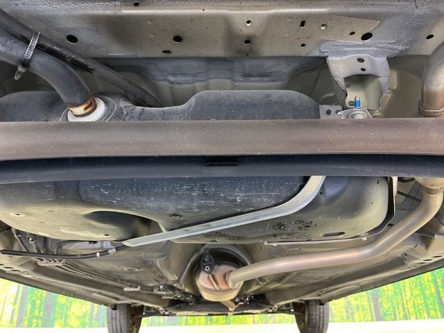 下回りがきれいなうちに、防錆加工の施工がオススメ。降雪地域はもちろん、沿岸部にお住いの方や、趣味でマリン・ウィンタースポーツをされる方にご好評いただいております。