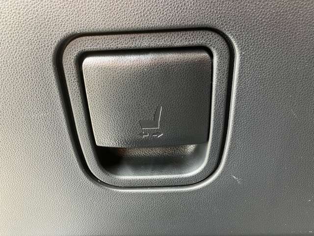 事故の際も保険の交渉から車の修理や代車の手配まで迅速に対応！保険のアドバイザーがカーライフに最適なプランをご提案します！