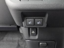 【シートヒーター】運転席と助手席をそれぞれ独立して操作できるため、座る人と室内温度にあわせた快適なシート温度が得られます♪
