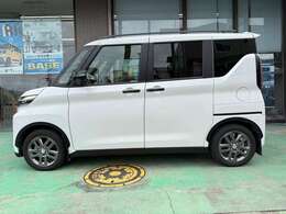 ハンズフリーオートスライドドア　ヒルディセントコントロール