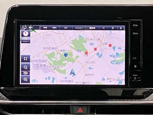 日産純正メモリーナビ（MM223D-L）です。クリアな画質を楽しんでいただけるフルセグ地デジTVなど、書ききれないほどの機能が満載です。