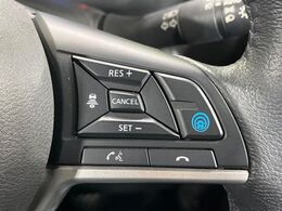 【プロパイロット】高速道路での長距離走行が楽に！！渋滞時と巡回走行のシーンで、アクセル・ブレーキ・ステアリングを自動で制御し、長距離運転の負担を軽減してくれます♪