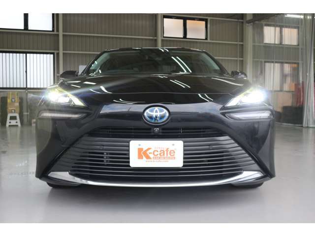ecoカー　HYBRID専門店　k-cafe　とす店　新店舗営業中　人気のハイブリッド車・EV車や厳選中古車を各メーカー豊富に取り揃えております。