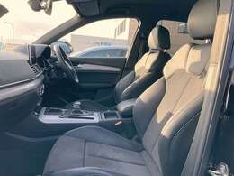 ■Sロゴ入ブラックレザー＆アルカンターラコンビスポーツシート/前席パワーシート＆シートヒーター/ネットでは伝えきれないことが沢山ございます。まずはお気軽にお問い合わせください。！