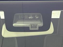 【スズキ　セーフティサポート】走行中に前方の車両等を認識し、衝突しそうな時は警報とブレーキで衝突回避と被害軽減をアシスト。より安全にドライブをお楽しみいただけます。