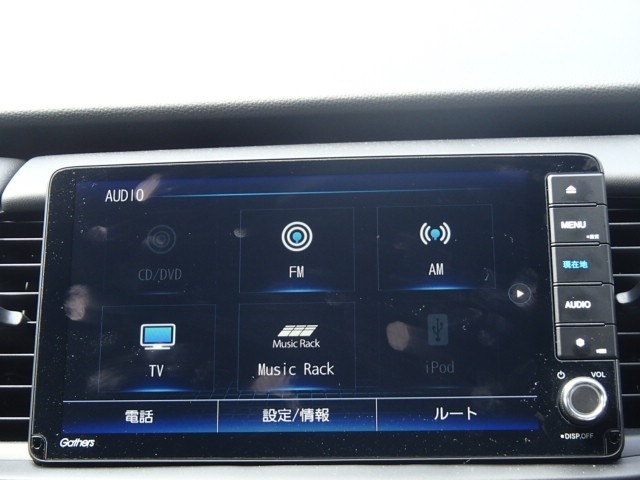 Bluetooth接続、フルセグチューナー、ワイドFM、ETC対応です