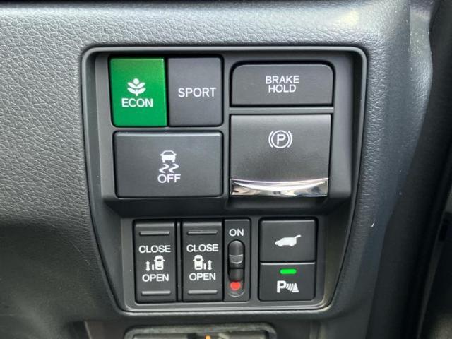 こちらのお車はいかがでしょうか？少しでも気になっていただけましたら是非お問い合わせください！さらにお車の詳細をお送りいたします！