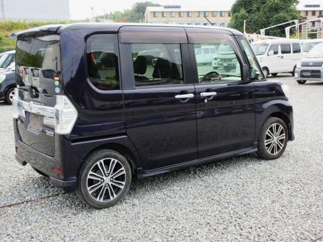 装備に関してはグレードにより自動でチェックが入ります。キーレス・オーディオ・アルミホイールなどは現車を店頭にてご確認ください。