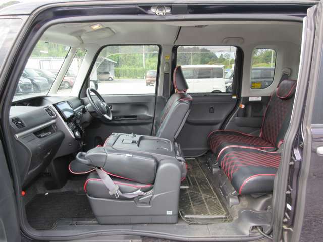 【長持ち安心パック】　新品の国産バッテリー・外ベルト・ワイパーゴム、エンジンオイルを交換して納車致します。安心して長く乗っていただくために、お勧めいたします。