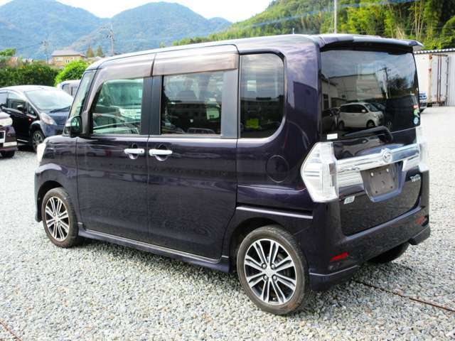 【お客様クチコミより】　ここの店長さんが凄くに良い方o（＾-＾）oで、他スタッフ皆さんも、物凄く親身になってくれる方々ばかりなので、困った時など、直ぐに安心して頼める店です！