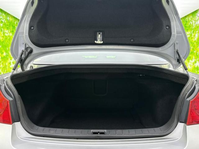 WECARSでは登録（届出）済未使用車や走行距離1万km未満の在庫車も多数ご用意しております！状態は良いものが良いけど、新車は高いな・・・そんなお客様にオススメです！