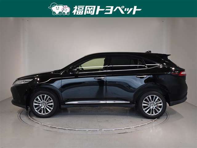 トヨタの上級SUV、ハリアー　プレミアムが入荷しました。