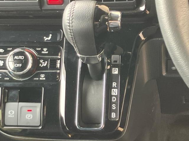 お車に合わせて無料保証以外にも、保証範囲、期間、距離を拡充させた有料保証もご用意しております！中古車の購入が初めてで不安・・・というお客様もご安心ください！