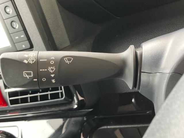 国産車から輸入車まで多様なお客様のニーズのお応えできるように、全国規模で豊富な在庫展開！車のことならWECARSへ！