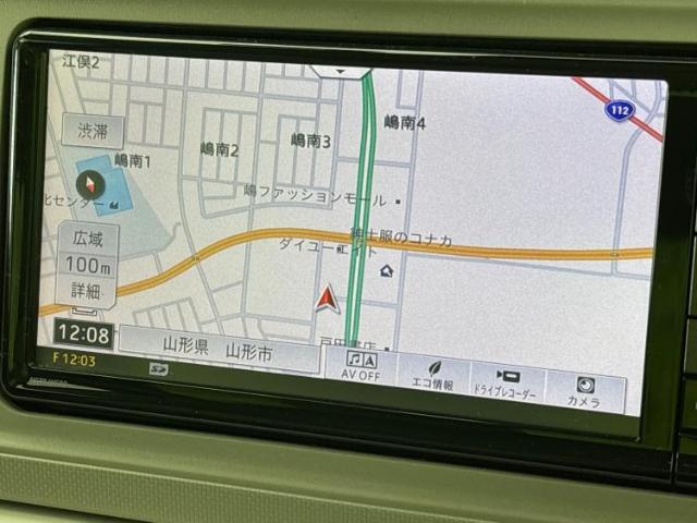 WECARSの店舗にはキッズコーナーがございます！お子様連れのお客様もごゆっくり車選びをお楽しみいただける空間です！