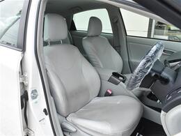気になる車はすぐにお問い合わせください！画面右側の0066から始まる無料ダイヤルからお問い合わせ下さい！専門スタッフがお車のご質問にお答えいたします！