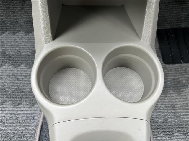ヘッドライト・ホイール・フロントガラスなど色々な部分コーティングをご用意しております！