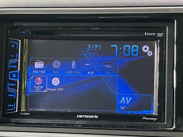 【ディスプレイオーディオ】視認性が高いディスプレイオーディオを装備♪操作性も良好で直感的なソース選択が可能です。
