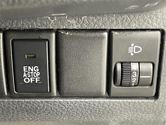 【運転席操作部】快適なドライブを楽しむための機能が装備されています！運転席から触れるので、使いやすいです！除菌プランいれていただくと、さらに清潔で安心していただけます！