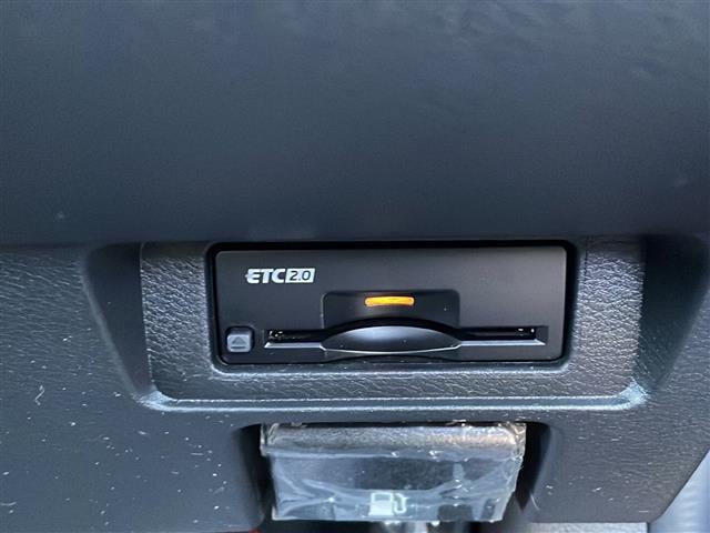 店頭在庫以外にも全国約4万台※の在庫から、ぴったりな1台をご提案します！※2023年10月現在の在庫台数です。売約済の可能性があります。