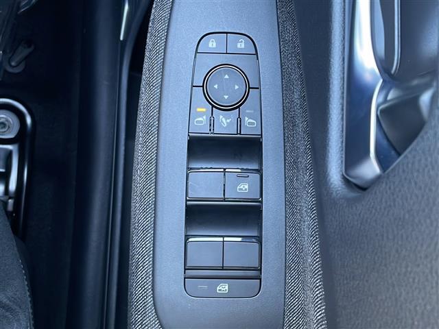 掲載箇所以外にご希望の写真がございましたら、お気軽にお問い合わせ下さい！メールや郵送でお送りさせていただきます。