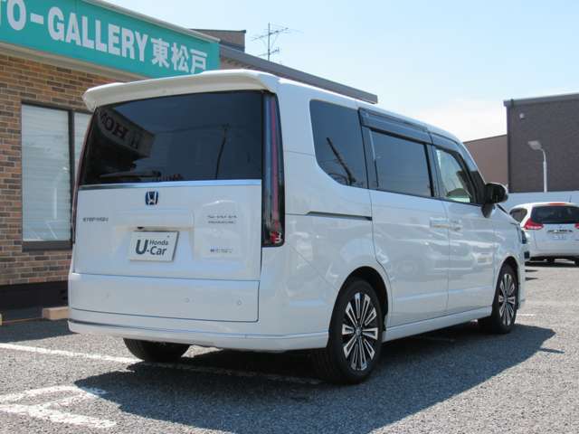 この度は当店のお車をご覧になっていただき、誠にありがとうございます。ぜひじっくりとご検討下さい。気軽にお問合せ・お見積りお待ちしております。