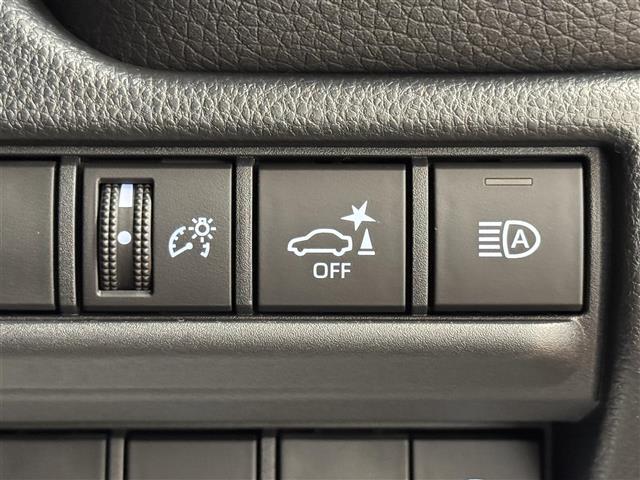 【Toyota　Safety　Sense（第2世代）】トヨタのさまざまな安全装備が搭載されており、万一の事故の危険回避をサポートします！◆搭載機能：PCS/LDA/RSA/AHB/発進遅れ告知