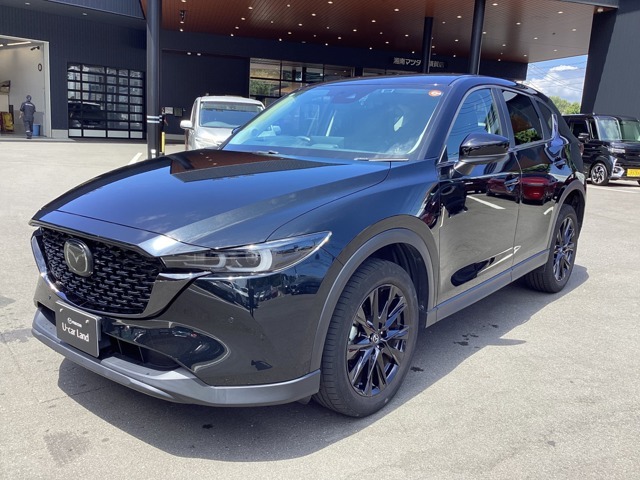 CX-5ブラックトーンエディションを入荷しました。横須賀や横浜、湘南以外にも全国の販売しております。陸送も可能です。問い合わせをお待ちしております。
