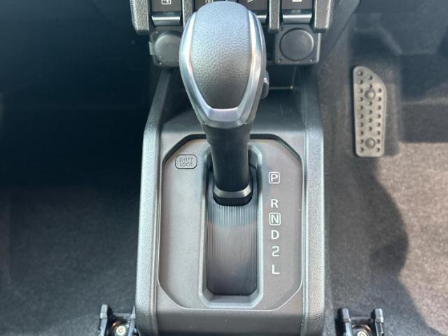 ご購入後の車検やメンテナンスもWECARSにお任せください！自社で整備から修理まで行っておりますので、ご納車後のアフターフォローもお任せください！