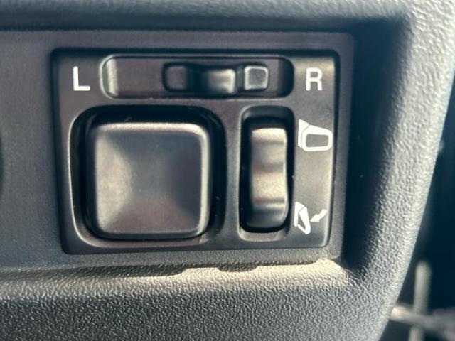 車選びにはお悩みがつきものです！具体的な購入までは検討していないけど車は気になるというお客様も大歓迎です！是非中古車購入の第一歩のお手伝いをさせてください！
