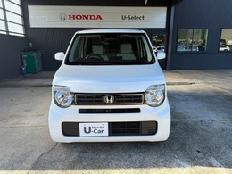 N-WGN Lのご紹介です！ボディーカラーは、人気色のプラチナホワイト・パールとなっております♪