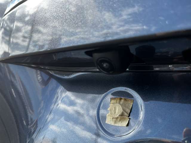 キズ・へこみ修理もお任せください！お見積・代車も無料です！事前見積で安心・丁寧にご説明後、お客様が納得いただき、修理代金が確定してからの作業になりますので、追加料金等は一切ございません！