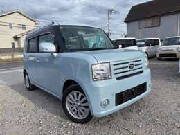 外装仕上げ、みがき、破水仕上げします。内装クリーニング　ヘッドライトの黄ばみ落としてからの磨き！納車仕上げ専門の担当者がしっかり仕上げさせて頂きます。満足クォリティー！