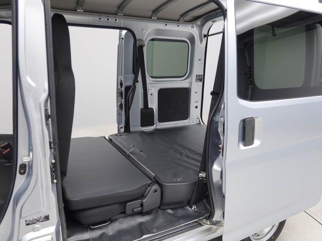 中古車は一物一価、同じようなお車でも、整備状況、外内装の状態など様々です。