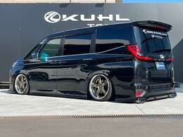 リアディフューザーには、2枚のフィンがレイアウトされておりますのでよりスポーティになります！ミニバンをスポーティーに仕上げるにはKUHLの商品が一番ではないでしょうか！