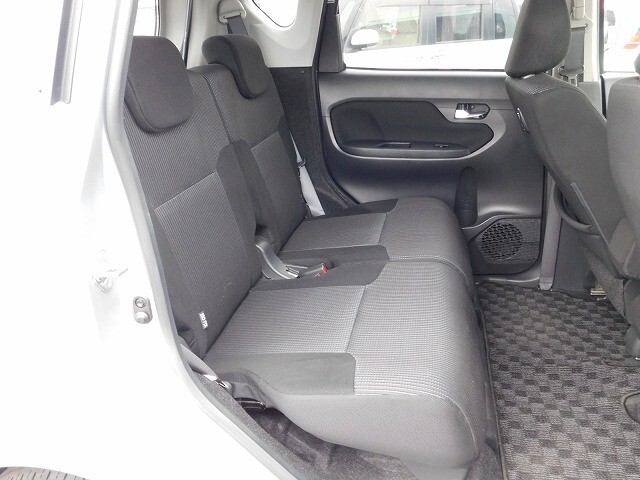 後部座席です。