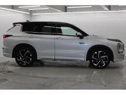 同業者様への販売はお断りさせていただきます。車検無し車両の場合は、車検を取得したお支払い総額で表示しております。