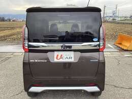 リヤワイパー＆ハイマウントストップランプ付き