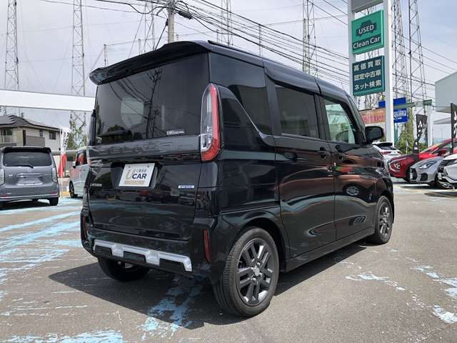 当社自慢のお車です！まずはご覧になってください。