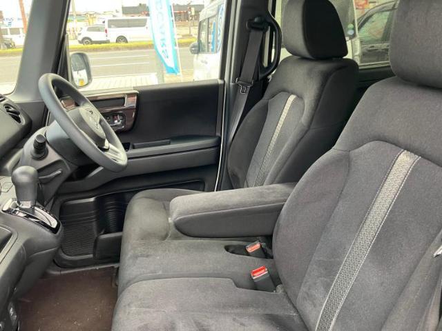 「この車の写真をもっと見たい」「状態が気になる」「この装備はついている？」どんな小さな疑問でもお気軽にお問い合わせください！