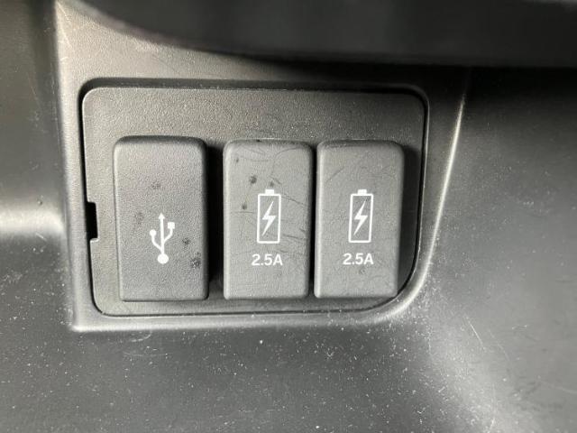 お車に合わせて無料保証以外にも、保証範囲、期間、距離を拡充させた有料保証もご用意しております！中古車の購入が初めてで不安・・・というお客様もご安心ください！
