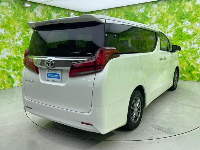 全国に店舗を展開しているのでどこでもお取り寄せが可能です！この車が気になるけど遠方だから・・・と諦める必要はありません！※別途陸送費が必要です。